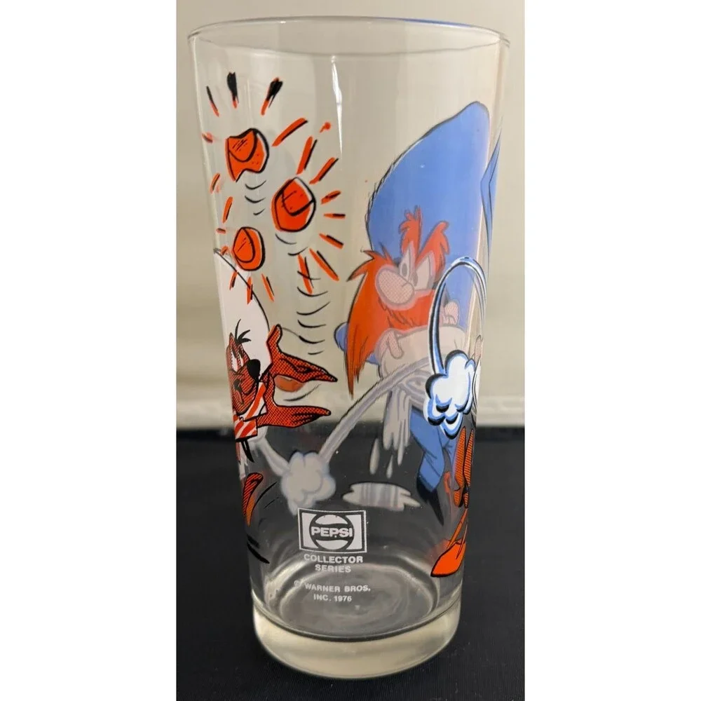 Yosemite Sam Speedy Gonzales Looney Tunes Pepsi Glass‎ Gold Panning Vintage USA